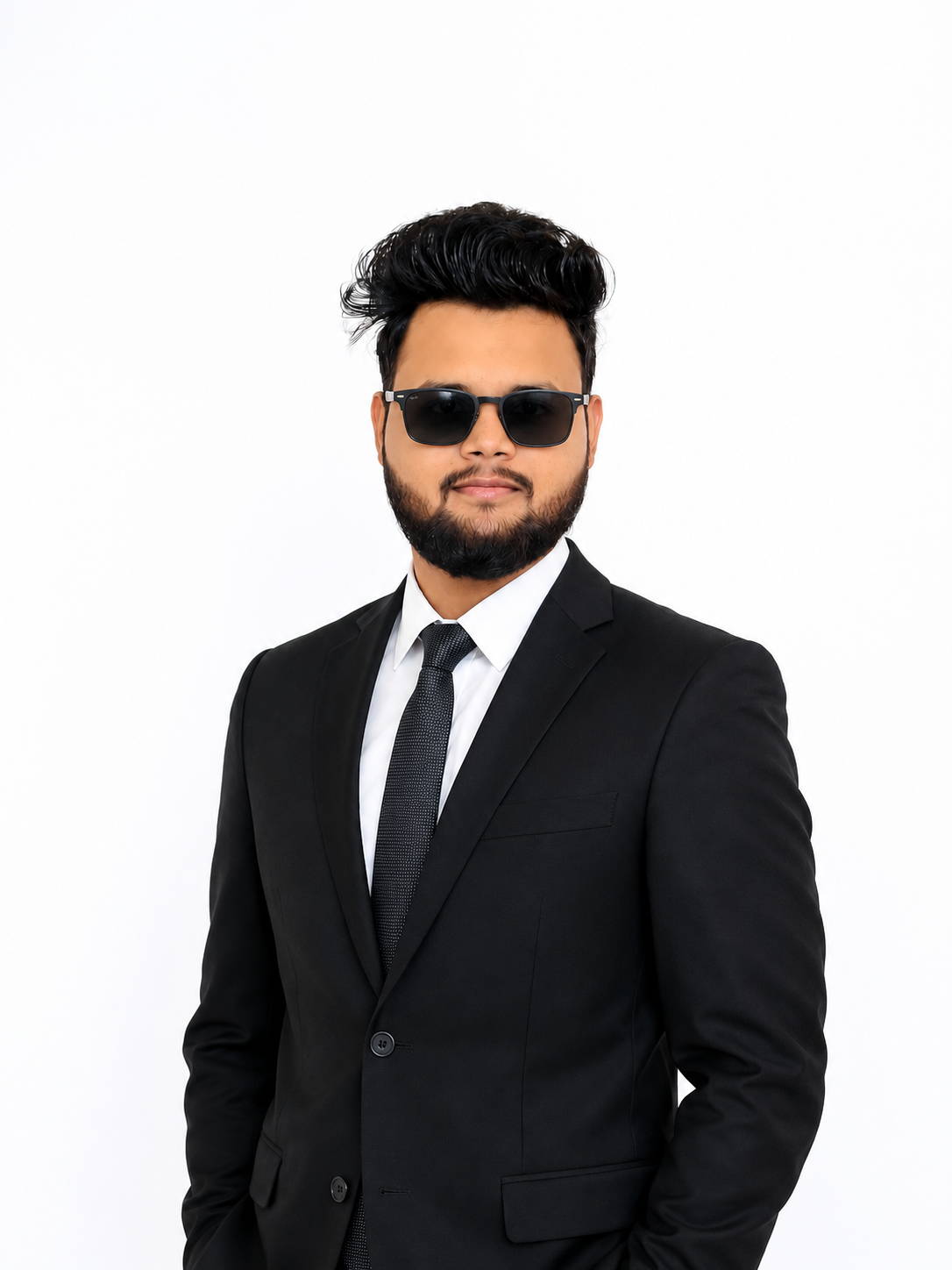 Vaibhav Shankar Rajure — Managing Director VK Blue Sapphire GmbH Berlin